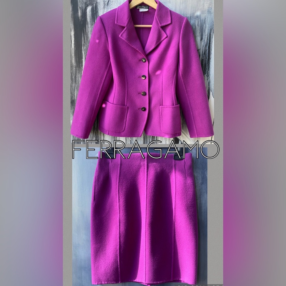 RARE Salvatore Ferragamo Fuchsia Virgin Wool Skirt Suit – Made in Italy Size 40 - Picture 3 of 16